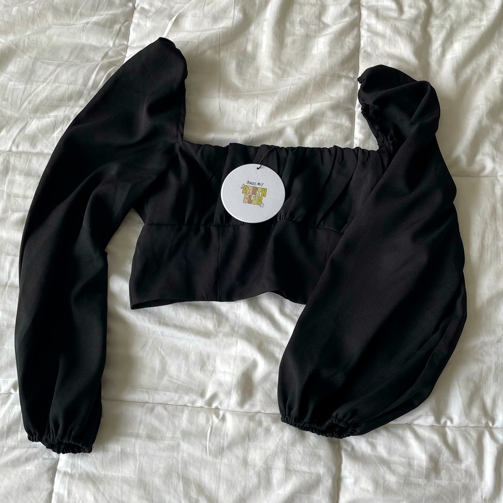 NWT Princess Polly Black Long Sleeve Crop Top